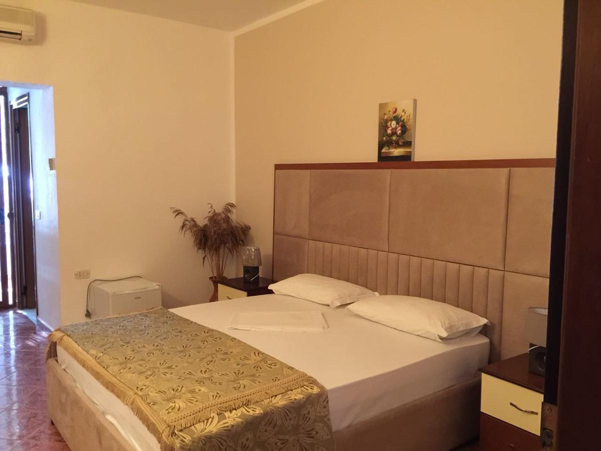 Holiday Home Pishat E Buta 28 Golem  Kültér fotó